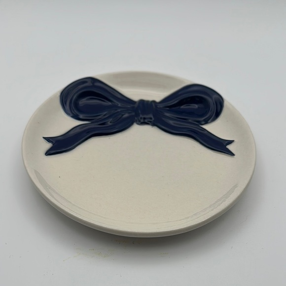 Elegant Navy and White Jewelry Dish - Picture 3 of 6